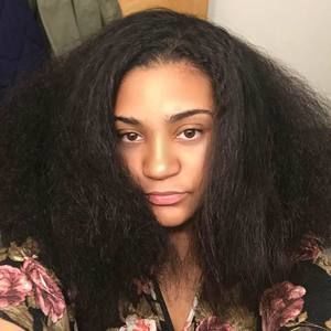 Meet your Posher, Jackie